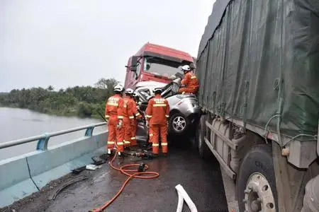 石家庄道路拖车救援费用